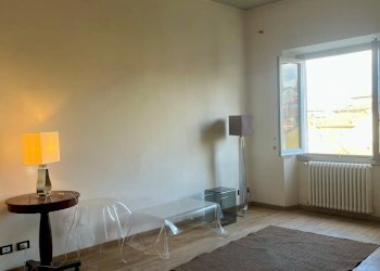 WhatsApp Image 2025-12-10 at 12.06.39 (7).jpeg - Appartamento Lungarno Vespucci, Firenze (zona Santa Maria Novella) - foto 2