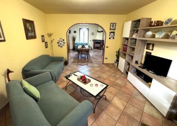 sala - Appartamento Via del Bisenzio, Vernio - foto 4