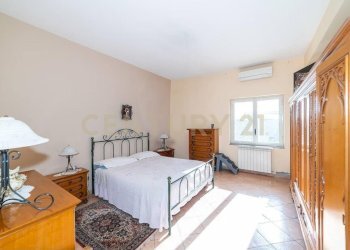 WhatsApp Image 2025-12-04 at 12.54.52 (7).jpeg - Villa via salaria 5, San Giovanni la Punta - photo 7