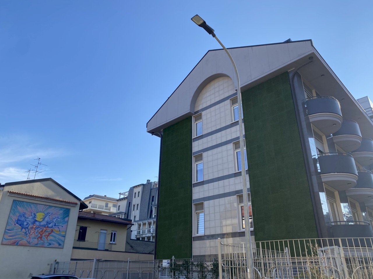 garage - Box Via Dante Alighieri  51, Seregno - foto 1