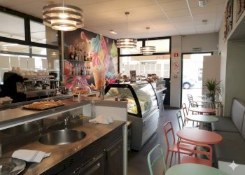 Locale Commerciale Via Monte Palombino 10, Milano - foto 9