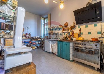 Villa Via Bassetti, 59 
 Casapinta, Casapinta - foto 17