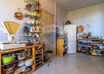 Villa Via Bassetti, 59 
 Casapinta, Casapinta - foto 19