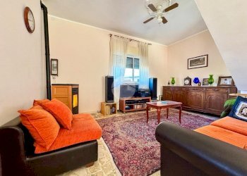 Independent house Via A. Diaz, La Cassa - photo 8