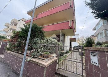 Quadrilocale Viale Mondovi, Riccione - foto 1