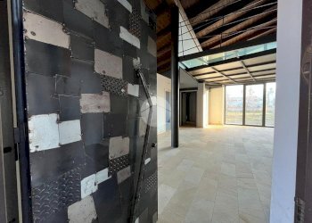 Three-room apartment Via Cavour, Bagnolo Piemonte - photo 2