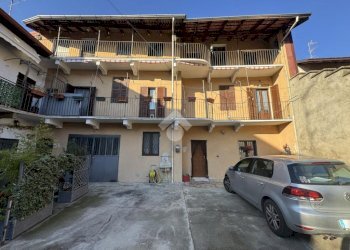 Casa semi indipendente Via Roma, Cameri - foto 1