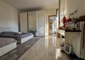 Casa semi indipendente Via Roma, Cameri - foto 8