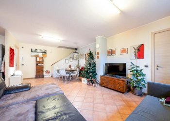 Quadrilocale Via Gherardo Strucchi, Reggio nell'Emilia - foto 2