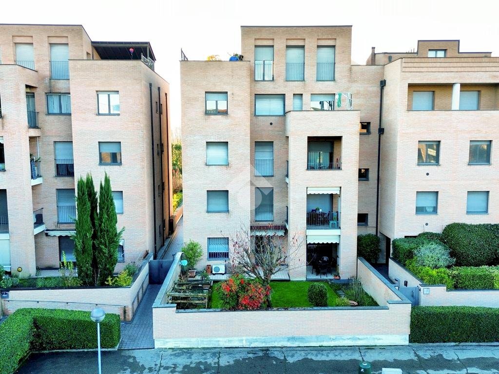 Three-room apartment Via G. Saragat, Parma (neighborhood San Lazzaro) - photo 3