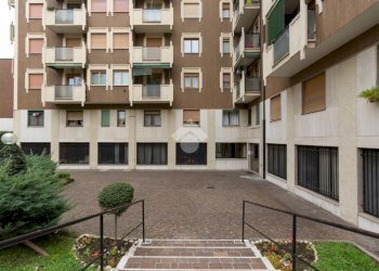 Box Via Lanfranco della Pila, Milano (zona Niguarda) - foto 9