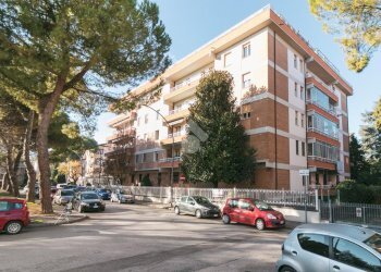 Quadrilocale Piazza Francesco Petrarca, Forlì - foto 1