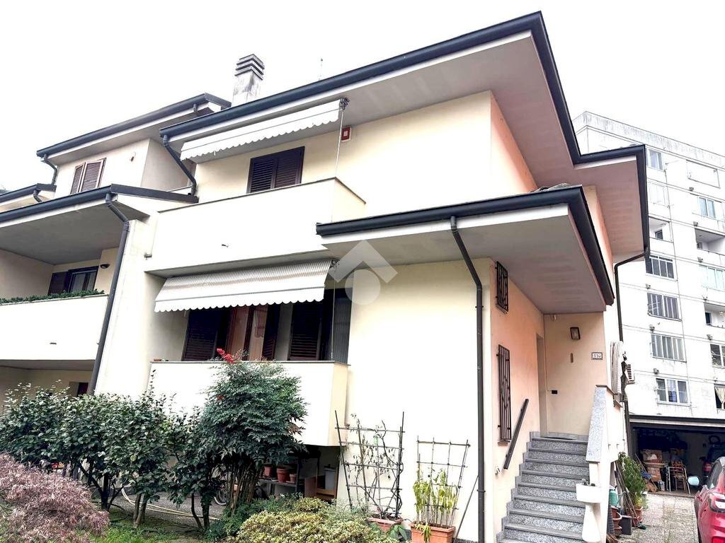 Villa a Schiera Via Armando Diaz, Sant'Angelo Lodigiano - foto 1