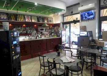 Bar - Tabacchi - Ricevitoria Via Monticelli, 22, Genova (zona Marassi) - foto 1