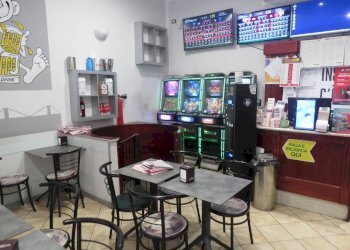 Bar - Tabacchi - Ricevitoria Via Monticelli, 22, Genova (zona Marassi) - foto 3