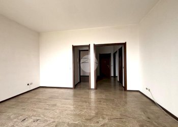 Trilocale Via Sporting Mirasole, Opera - foto 8