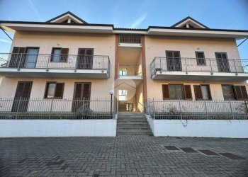 Three-room apartment Via romana, Almese - photo 2