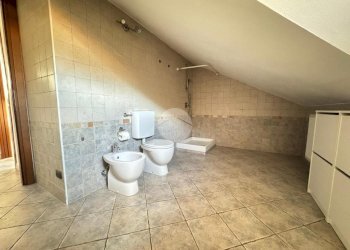 Three-room apartment Via romana, Almese - photo 12