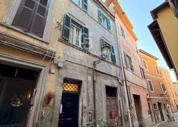 Foto 2 - Trilocale Via Ricciotti Garibaldi
 
9, Monterotondo - foto 2