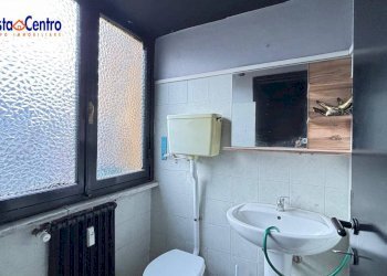 Foto 6 - Locale Commerciale Via Chambery
 
33, Aosta - foto 6