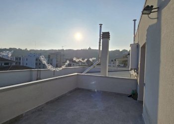 Foto 2 - Quadrilocale via nievo
 
32, Giulianova - foto 2