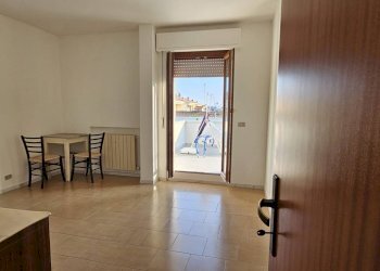 Foto 4 - Quadrilocale via nievo
 
32, Giulianova - foto 4