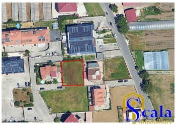 Foto 1 - Terreno edificabile VIA CESARE PAVESE, San Tammaro - foto 1