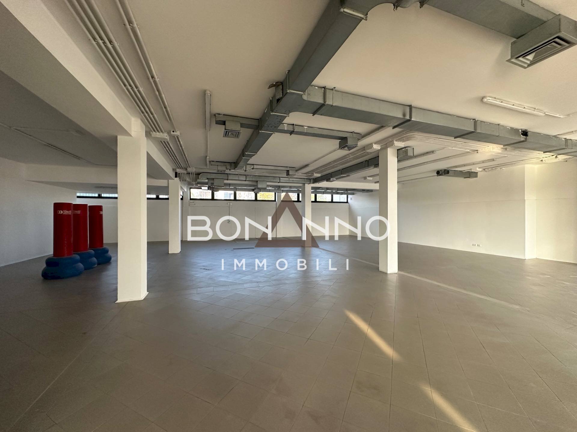 Foto 3 - Commercial Premises VIA AURELIA
 
91/B, Loreggia - photo 3