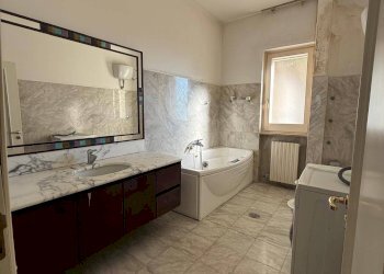 Foto 16 - Apartment Via Bari
 
9, Massafra - photo 16