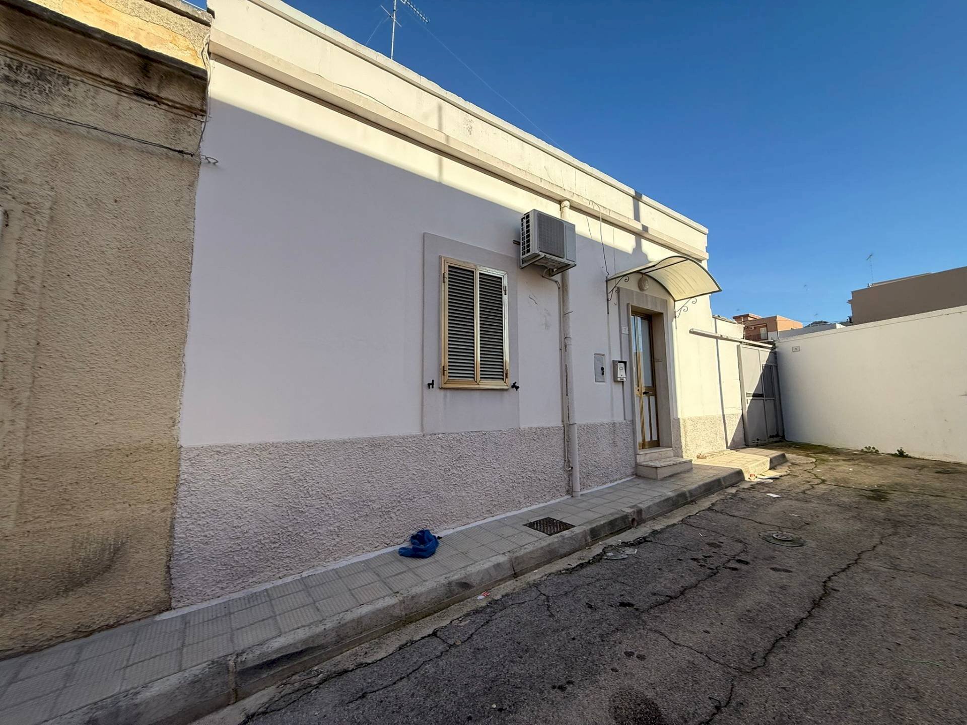 Foto 2 - Casa indipendente Via Giovanni Losavio
 
7, Massafra - foto 2