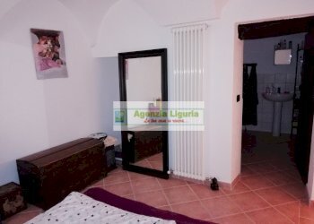 CAMERA CON BAGNO - Quadrilocale Via Maraldi
 
5, Perinaldo - foto 5