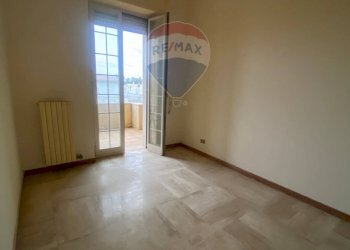 camera - Appartamento Via Calabria
 
8, Campi Salentina - foto 8