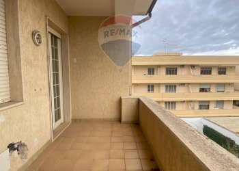 Balcone - Appartamento Via Calabria
 
8, Campi Salentina - foto 12