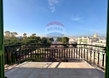 Terrazza - Trilocale Via Agostino Gioia
 
170, Giovinazzo - foto 4