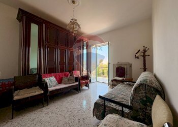 Soggiorno - Trilocale Via Agostino Gioia
 
170, Giovinazzo - foto 6