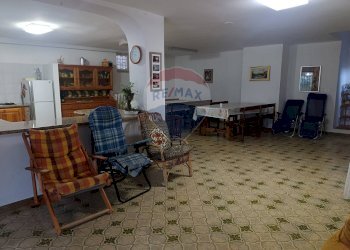 Sala da pranzo - Villa Contrada Lagogemolo, Cassano delle Murge - foto 9