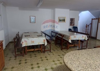 Sala da pranzo - Villa Contrada Lagogemolo, Cassano delle Murge - foto 15