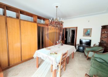 Sala da pranzo - Appartamento Viale John Fitzgerald Kennedy
 
75, Bari - foto 9