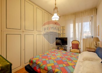 Camera / camera da letto - Appartamento Via Cairoli
 
51, Bari - foto 12