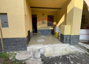 Edificio all\'aperto - Casa semi indipendente via marconi
 
40, Besano - foto 5