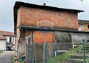 Casa all\'aperto - Rustico VIA E. STUCCHETTI
 
23, Besozzo - foto 15