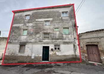 Casa all\'aperto - Casa semi indipendente VIA CHIESA, Grassano - foto 1