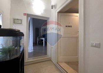 Hall / corridoio - Casa indipendente Santeramo in Colle - foto 4