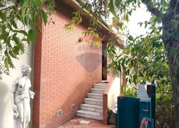 Scale - Villa Via Barbagallo
 
11, Acireale - foto 13