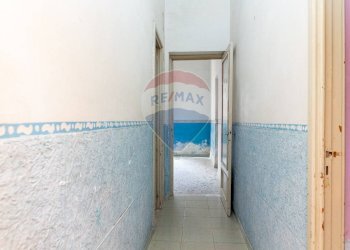 Hall / corridoio - Casa indipendente via Terza Retta Levante
 
305, Belpasso - foto 2