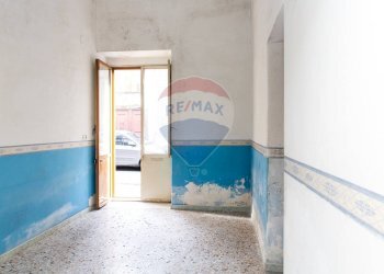 Stanza vuota - Casa indipendente via Terza Retta Levante
 
305, Belpasso - foto 3