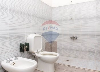 Bagno - Casa indipendente via Terza Retta Levante
 
305, Belpasso - foto 7
