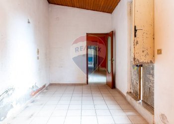 Stanza vuota - Casa indipendente via Terza Retta Levante
 
305, Belpasso - foto 14