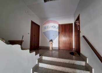 Scale - Appartamento Via Esperia
 
41, Linguaglossa - foto 17