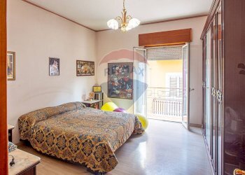 Camera / camera da letto - Casa indipendente Via Laudani
 
85, Biancavilla - foto 15